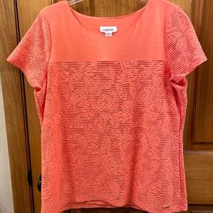 Short sleeved Calvin Klein never worn shirt